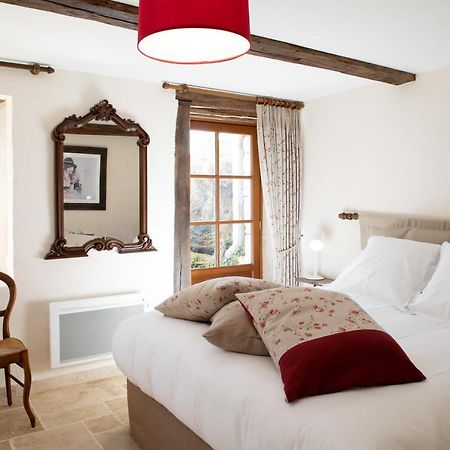 L'Hote Antique - Maison D'Hote- 4 Suites Avec Cuisine Pichanges Bagian luar foto