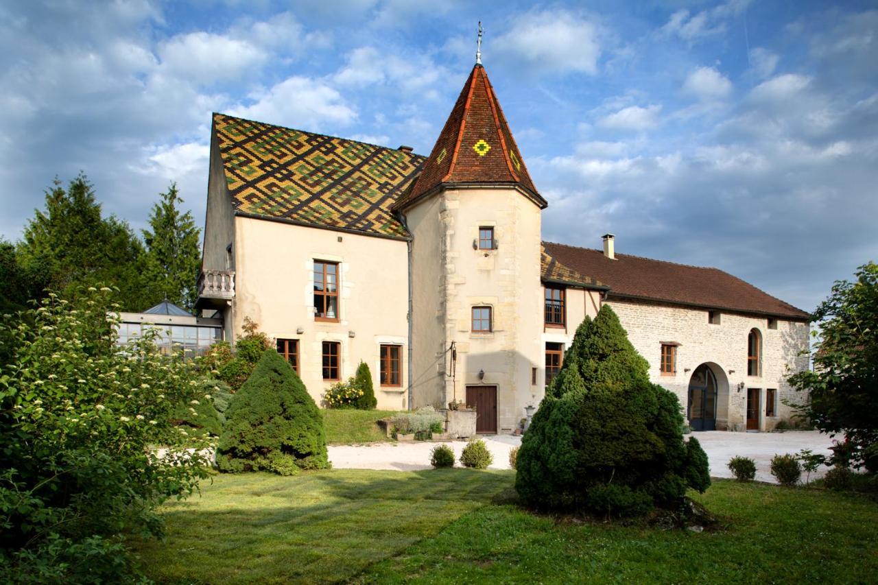 L'Hote Antique - Maison D'Hote- 4 Suites Avec Cuisine Pichanges Bagian luar foto